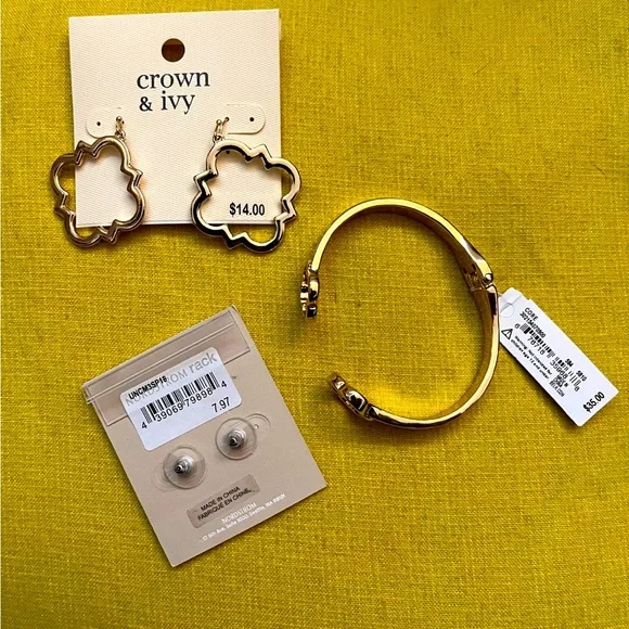 New Jewelry Lot - Picture 2 of 3